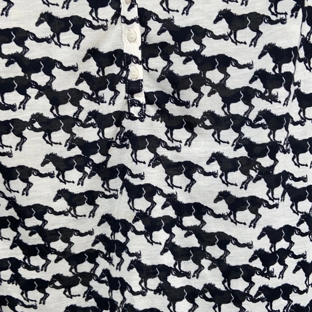 H&M Black Cream Equestrian Horse Print V-neck 3/4 sleeve Blouse 3638 - Picture 3 of 6